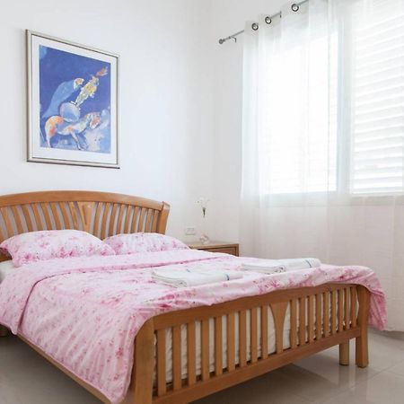 Alona'S Apartments ไฮฟา ภายนอก รูปภาพ