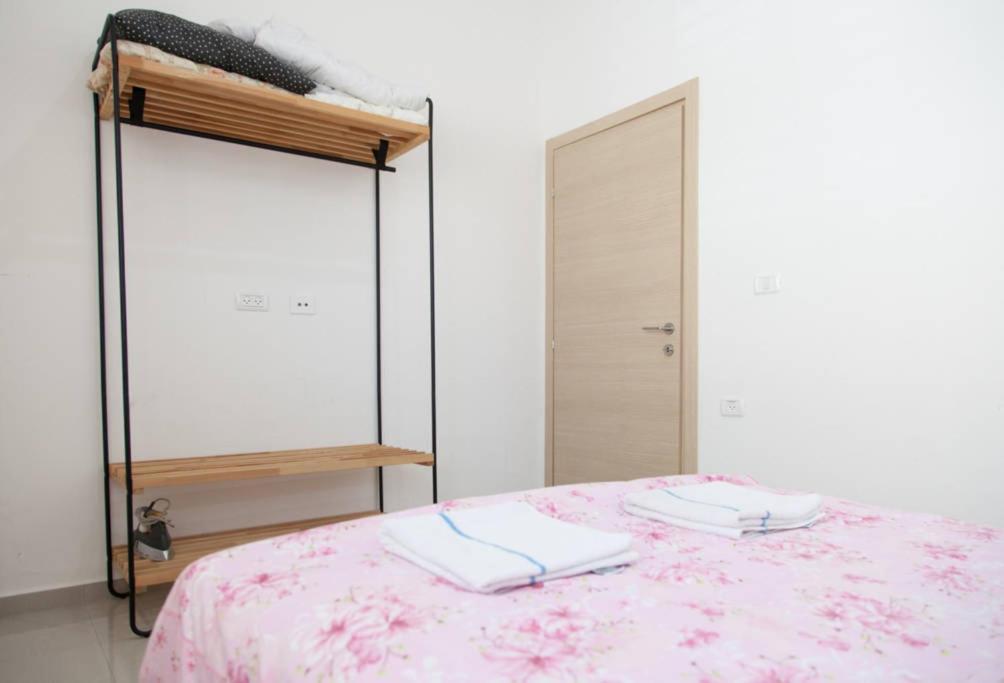 Alona'S Apartments ไฮฟา ภายนอก รูปภาพ