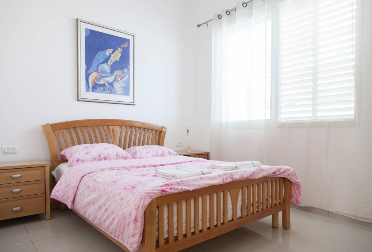 Alona'S Apartments ไฮฟา ภายนอก รูปภาพ